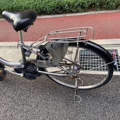 充電ほぼ新品　電動自転車の画像