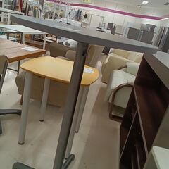 リユースのサカイ栃木店★ジモティ割あり★ IKEA 丸テーブル ブラック W69.5×D69.5×H106 クリーニング済み TC11224の画像