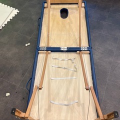 折りたたみ施術ベッド(値引き交渉可)の画像