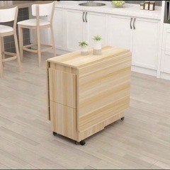 折りたたみ収納可能テーブルの画像