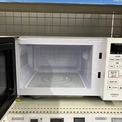 「安心の6ヶ月保証付。【HITACHI 電子レンジ HMR-FT183 2022年製 800W 庫内フラット 50Hz/60Hz】取りに来れる方限定。」の画像