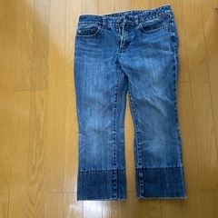 エヴー　et vous クロップドパンツ　デニム の画像