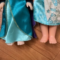 アナ雪　アナ　エルサ　人形の画像