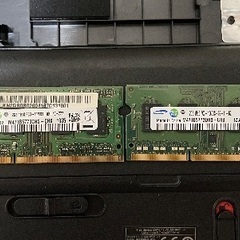 2台セット】SAMSUNG 1Rx8 PC3-10600S-09-19-ZZZ 2GB メモリ ノートPC用 動作品の画像