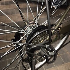 ⑧ママチャリ。マットカーキ色の27インチ6速チェンジ自転車(今年の2月購入)の画像