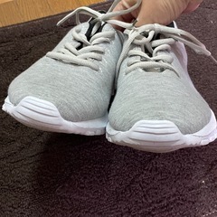27.0cmスニーカーの画像