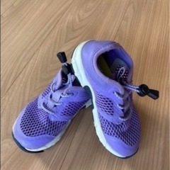 子供靴　ノースフェイス靴 ➕靴下3足の画像