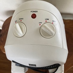 セラミックファンヒーターの画像