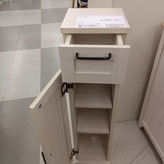 ★リユースのサカイ千葉中央店★  収納家具  H81×D20×W20 クリーニング済み TC5022の画像