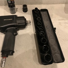 【定価24500円】エアーインパクトレンチ ダブルエアーインテーク 差込角1/2"(12.7mm) 1/2DR インパクトソケットセット (10個組) の画像