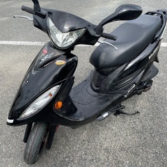 キムコ　Vリンク125SRC 約1.7万km 前後タイヤ・バッテリー新品　普通に乗れる　タコメーター付　福岡市の画像