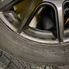 175/65r15スタッドレスタイヤ19週22年製とアルミホイール4本の画像