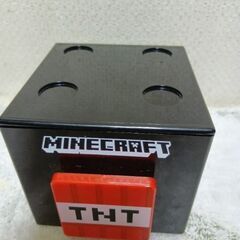 マインクラフト　特大室内スリッパ＆スタッキングチェスト2個（おまけ付き）の画像