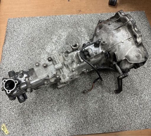 ジムニー　JA71 マニュアル　ミッション　１型