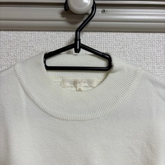 groveニット未使用の画像