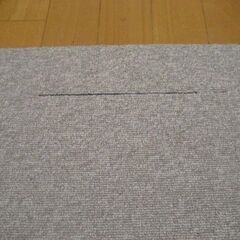 日本製タイルカーペット厚み6.5㎜・１枚１４０円・在庫２５枚＜５２０１＞訳あり品の画像