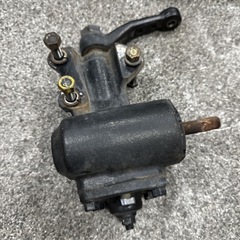 ジムニー　JA22 ステアリングギアボックス　前期の画像