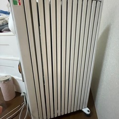 デロンギ オイルヒーター イタリア製の画像