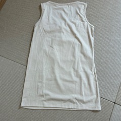 Milk tea ミルクティー 授乳対応ロングタンクトップ 2枚セット（ベージュ＆ブラック）開封のみ・未使用／値下げ相談可の画像