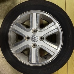 サマータイヤホイールの画像