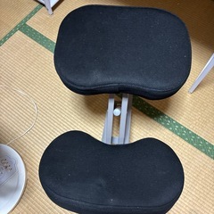 姿勢がよくなる椅子の画像