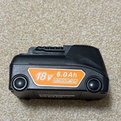 3.9インチ手持ちチェンソーとマキタ互換バッテリー 6000mAh大容量、互換 マキタ 充電器 DC18RCのセット 新品未使用の画像