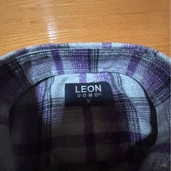 LEONシャツの画像