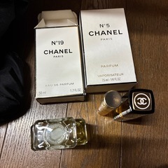 シャネル オードパルファム オーデコロン 香水 n19 n5の画像