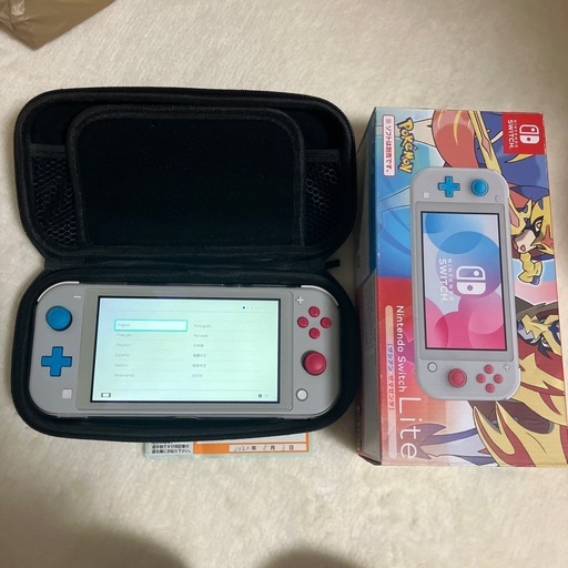 Nintendo Switch Lite ポケモンモデル