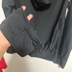 ラッシュガードの画像