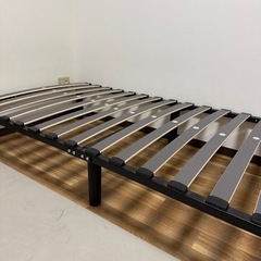 ニトリ製シングルベッド（無料・使用期間1年半・状態良好）の画像
