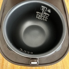 アイリスオーヤマ　炊飯器の画像