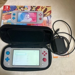Nintendo Switch Lite ポケモンモデルの画像
