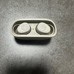 JBL Bluetoothイヤホンの画像