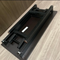 折りたたみ机の画像