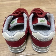 15cm　ニューバランス　キッズスニーカー（赤）の画像