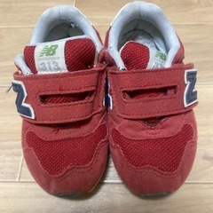 15cm　ニューバランス　キッズスニーカー（赤）の画像