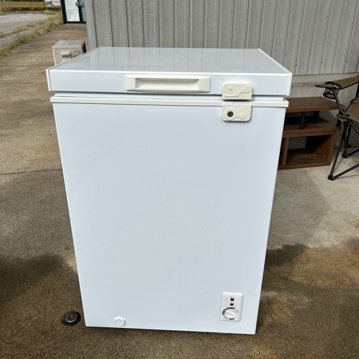 MAXZEN 冷凍庫 家庭用 小型 99L ノンフロン チェストフリーザー 上開き フリーザー ストッカー 冷凍 スリム 氷 食材 食品 食糧 冷凍食品 ストック ホワイト JF100ML01WH マクスゼン