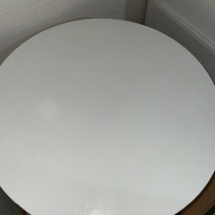 譲り先決まりました丸テーブル、チェアセットの画像
