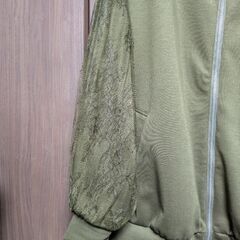 【AZUL BY MOUSSY】※未使用品※袖レースポンチブルゾン フルジップブルゾンの画像