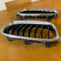 BMW F31 純正メッキグリル左右（ジャンク）の画像