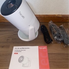 新品未使用 プロジェクターの画像