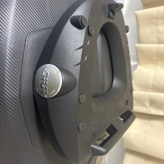 GIVI(ジビ) バイク リアボックス モノロック 47L BLADE 純正ベース付の画像