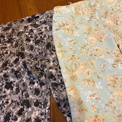 花柄パンツ2点の画像