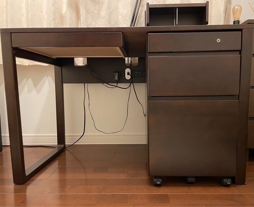 カリモク家具　デスク