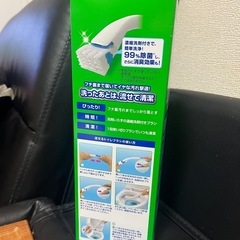 お渡し者様決まりました☺️新品★流せるトイレブラシ 本体＋替え4つ入りの画像