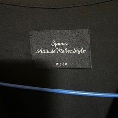 美品✨メンズ黒シャツの画像