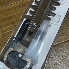 未使用品★高儀 EARTH MAN 14.4V 充電式 ヘッジトリマー 250mm用替刃 GHTP-250B 生垣バリカン用替刃の画像