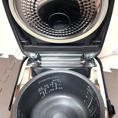 パナソニック IHジャー炊飯器 SR-HBA101 5.5合 の画像