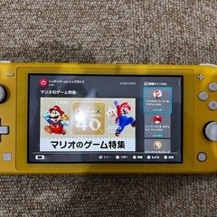 Nitendo Switch Light イエローの画像